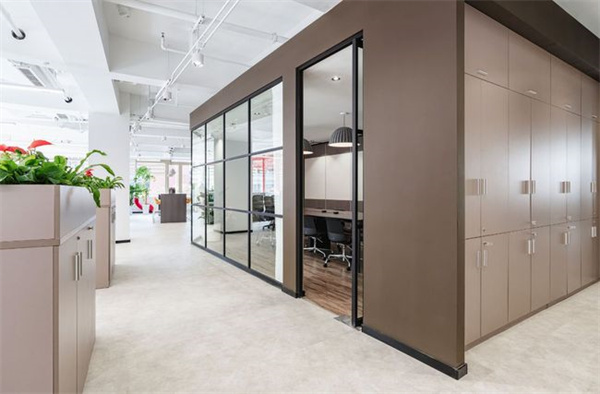 分享700平米办公室设计案例